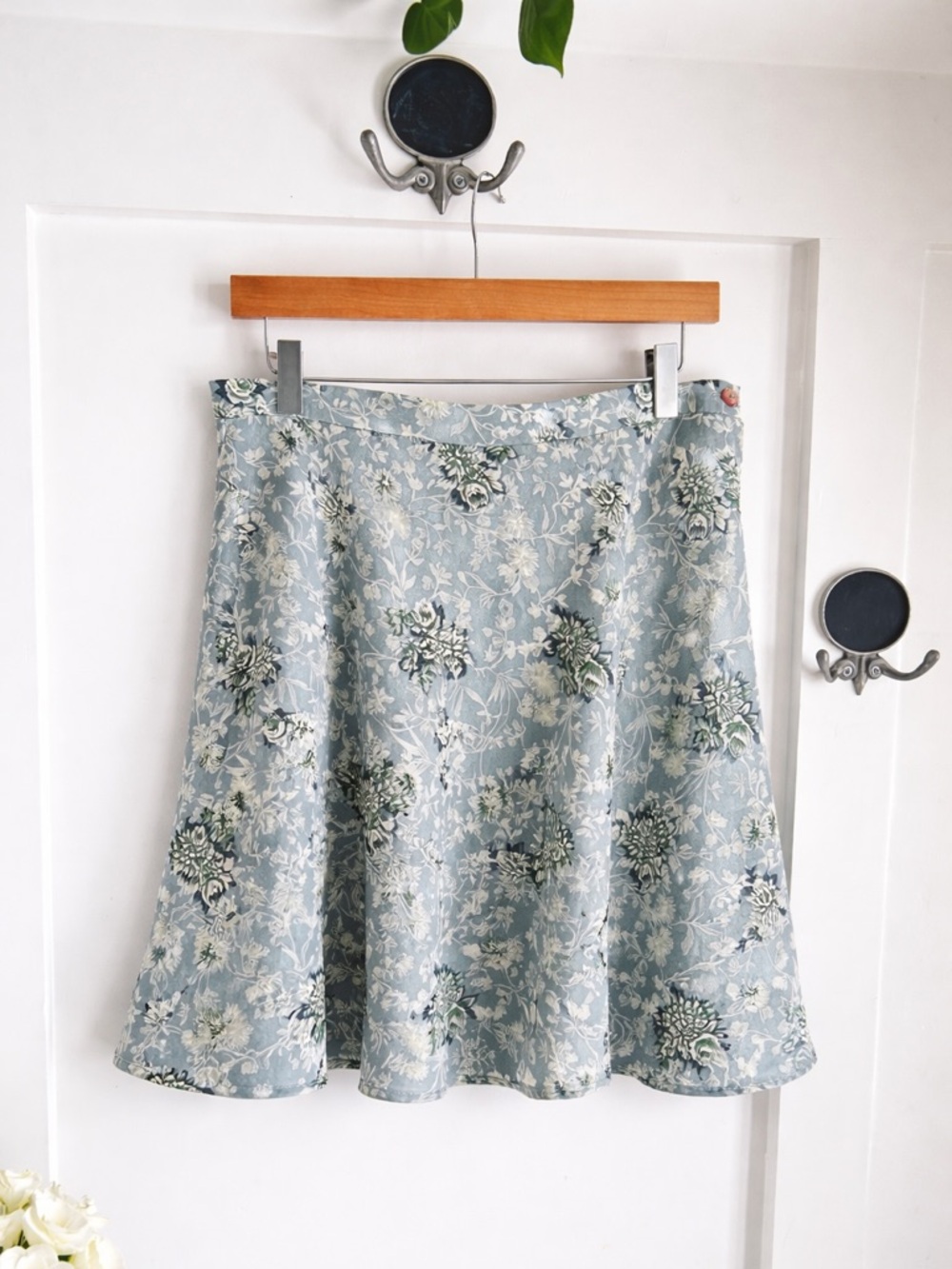 90s Blue Floral Mini Skirt • Soft A-Line Spring Skirt • French Minimal Vintage